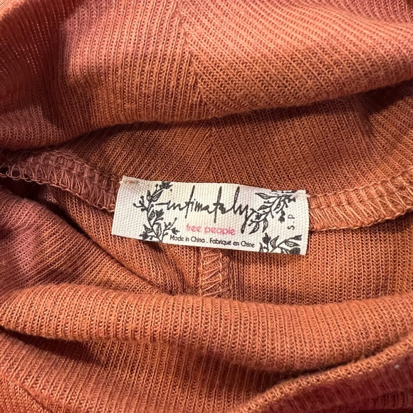 Free People Modern Cuff Layering Top - Picture 4 of 6